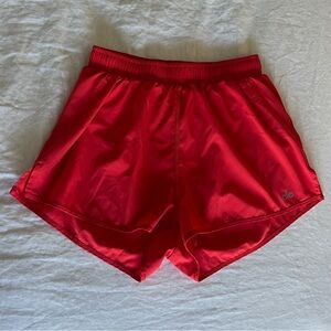 ALO Stride Shorts